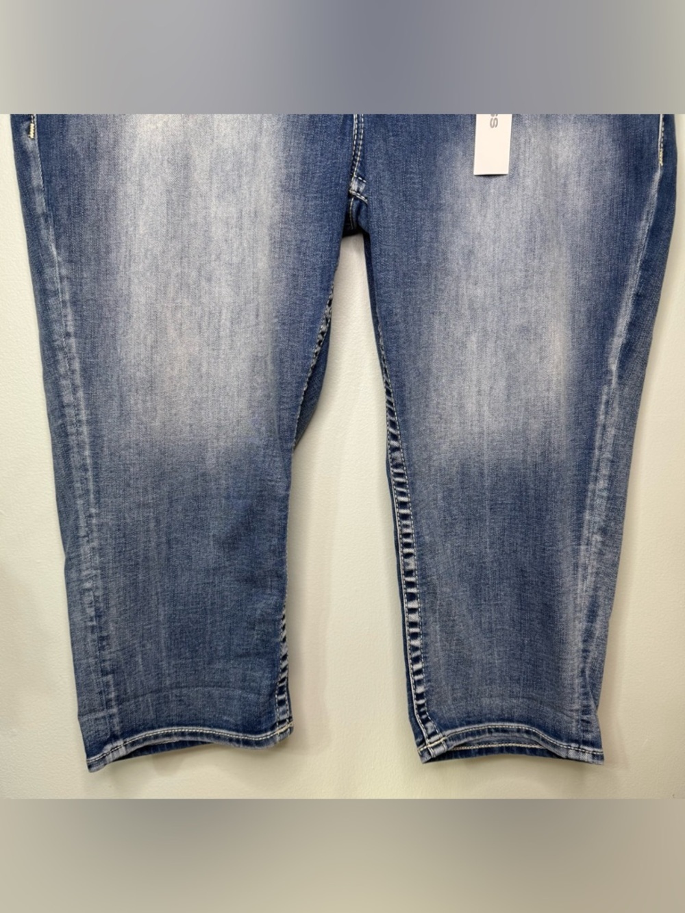 Vigoss Heritage Fit Mid Rise Capri Jeans Size 22 NWT - Picture 8 of 12